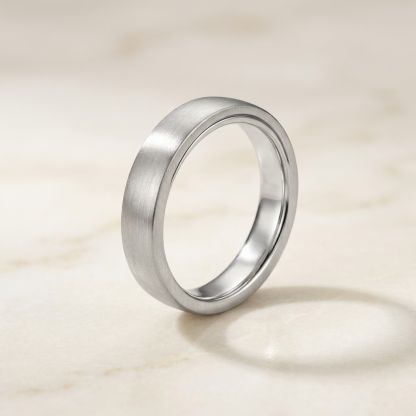 Aurum Vale Arin Men's Matte Band Cathedral front view