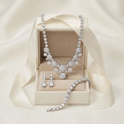 Aurum Vale Complete Bridal Suite gift packaging