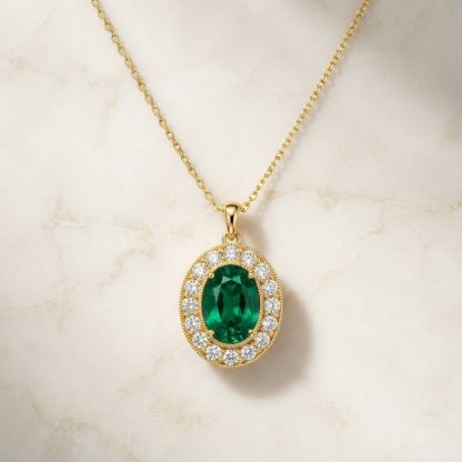 Aurum Vale Noor Emerald Pendant Heirloom front view